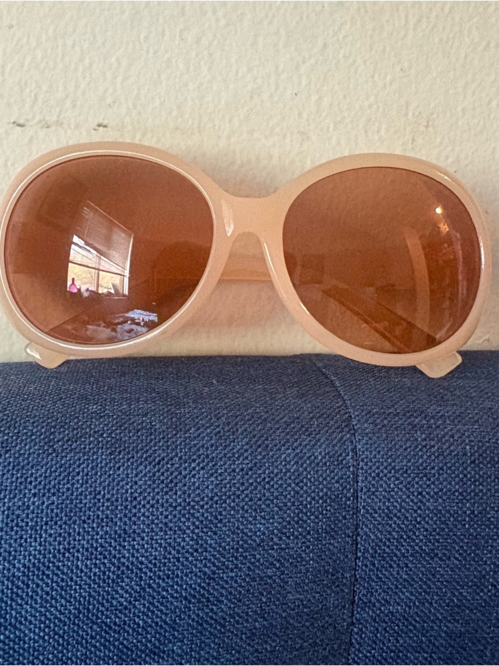 Women’s Oversized Round Sunglasses - Blush Frame, Brown Lenses